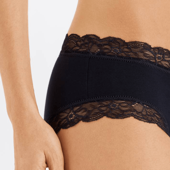 Hanro Cotton Lace Hipster Black