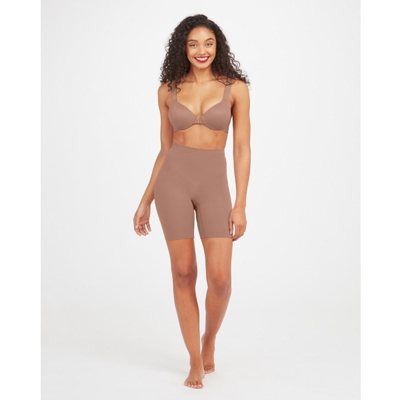 Spanx Everyday Seamless Shaping Short Cafe Au Lait
