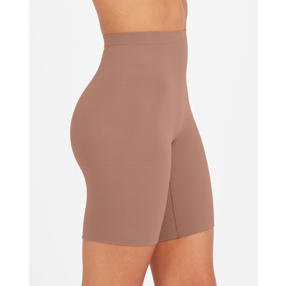 Spanx Everyday Seamless Shaping Short Cafe Au Lait
