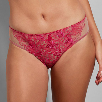 Agathe Short