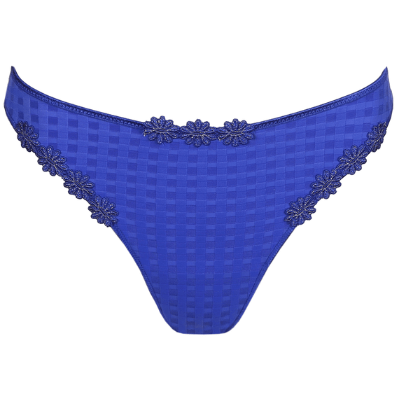 Avero String