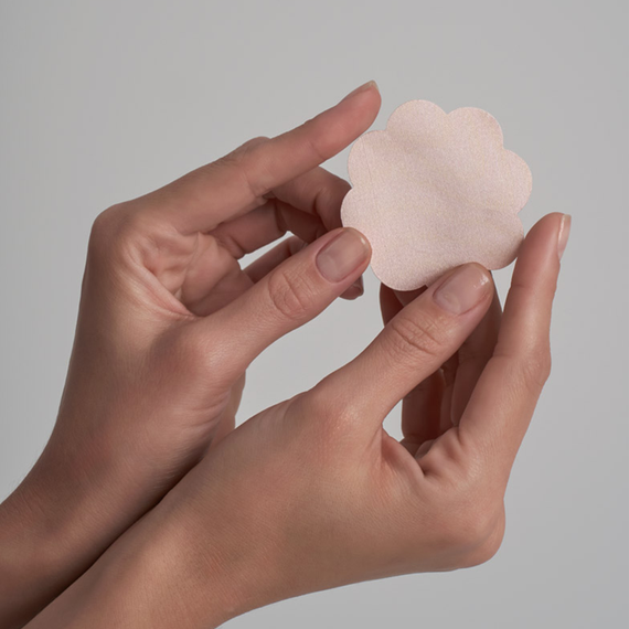 Bye Bra Boob Tape met Nipple Covers Beige