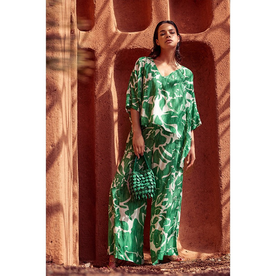 Iconique Camelia Strandbroek Green