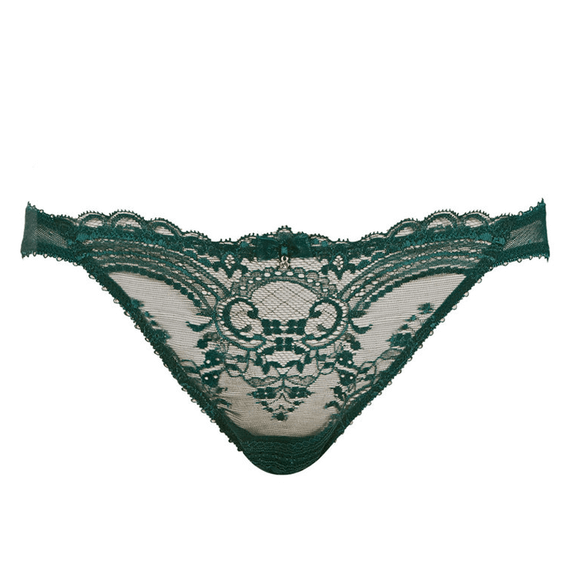 Chrystalle String