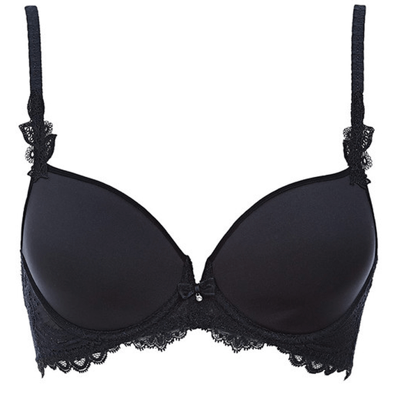 Zwarte beugel BH van Wacoal? Bestel nu de Chrystalle beugel BH online bij Annadiva. Annadiva heeft een grote collectie aan Wacoal lingerie.