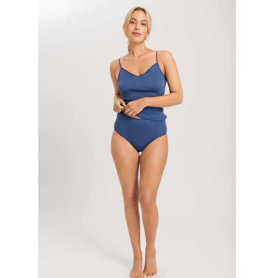Hanro Cotton Seamless Padded Spaghetti Top True Navy