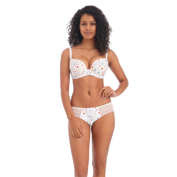 Freya Daydreaming Slip White