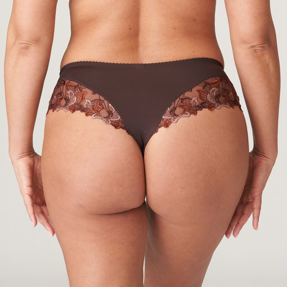 PrimaDonna Deauville Luxe String Ristretto