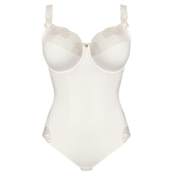 Emily Body met Beugel