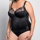 Emily Body met Beugel
