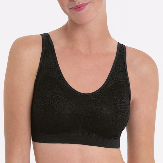 Essential Lace Bralette