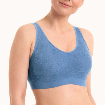 Essential Lace Bralette