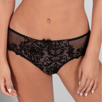 Gaby Short