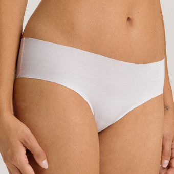Invisible Cotton Short