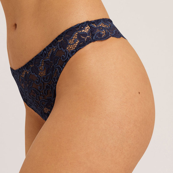 Hanro Moments String Deep Navy