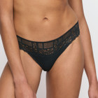 Jadei String