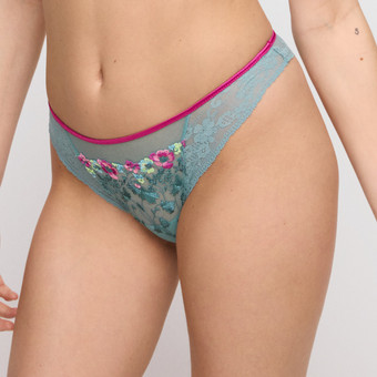 Lizelot String
