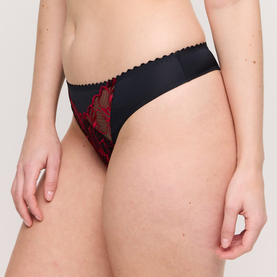 Primadonna Springdale String Black Rose