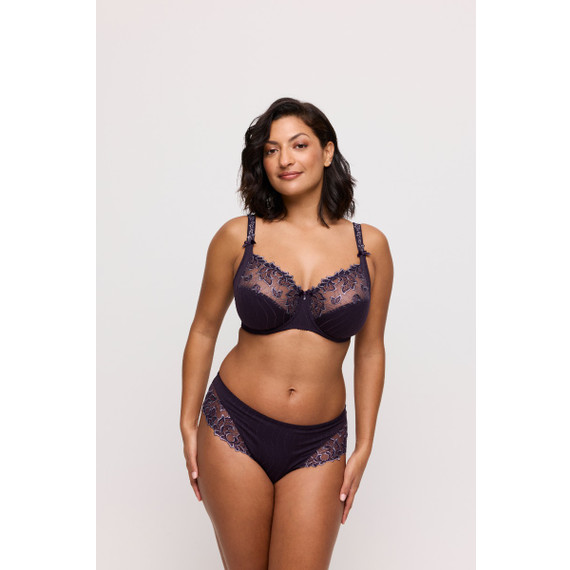 PrimaDonna Deauville Luxe String Amethyst Gem