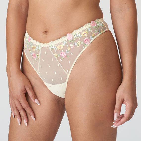 PrimaDonna Sedaine String French Vanilla