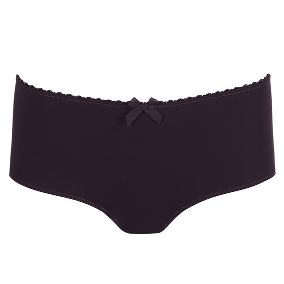 Divine Short