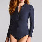 Signature Scallop Longsleeve Badpak