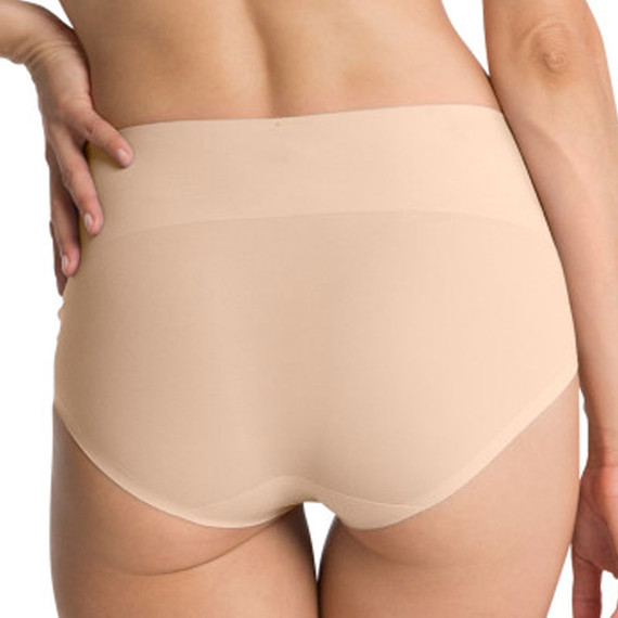 Spanx Undie-tectable hipster nude