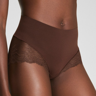 Undie-tectable Lace Short