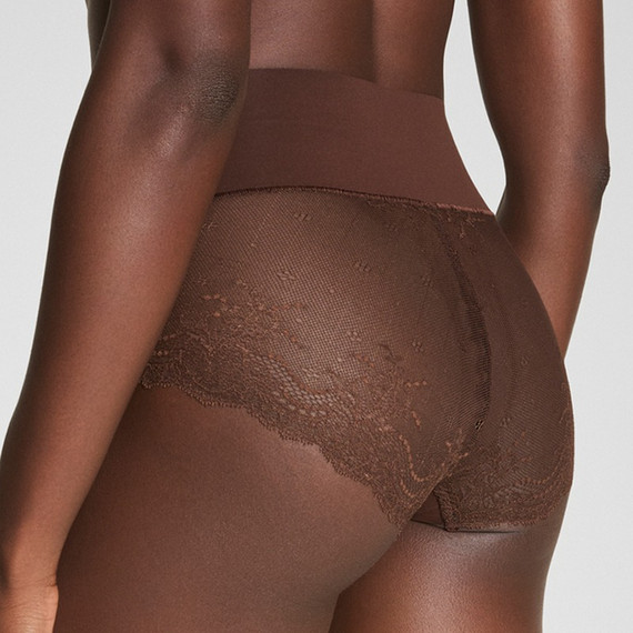 Spanx Undie-tectable Lace Short Espresso