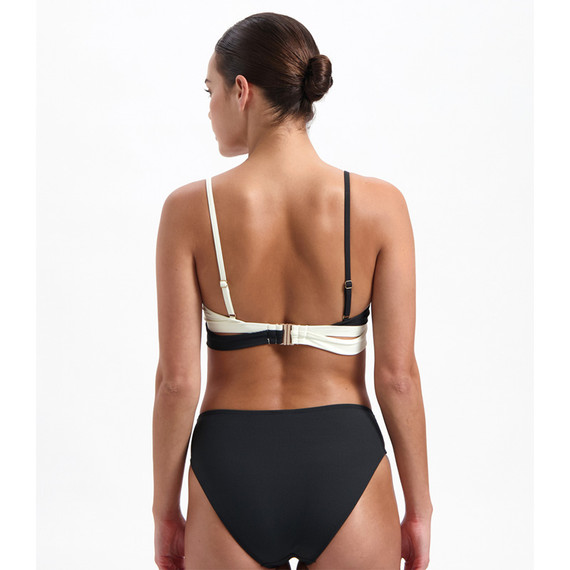 Beachlife Vanilla And Black Hoog Bikinibroekje