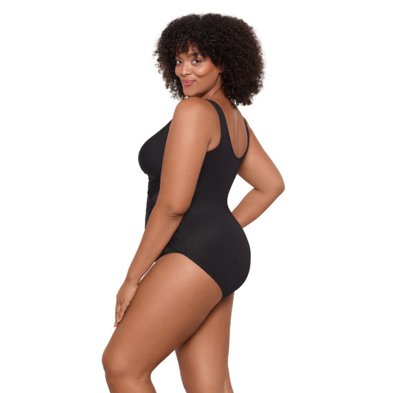 Miraclesuit Women Solids Illusionists Crossover Badpak Black